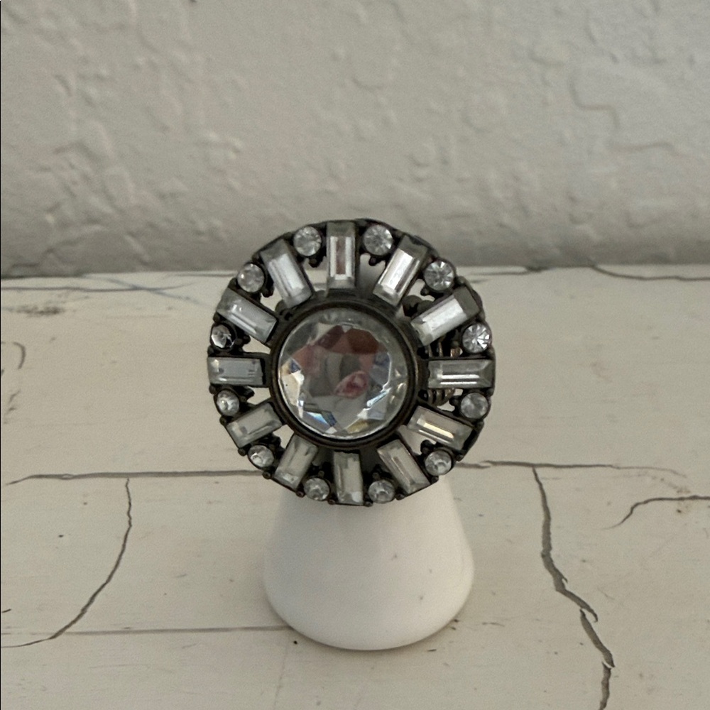 Stretch ring
